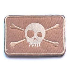Tactical Embroidery Patch Airsoft Morale Patch 1 Pirate Skull & Crossbones Flag Jolly Roger Tactical Embroidery Patch Hook & Loop Morale Patch Military Patch for Clothing Accessory Backpack Armband (tan)