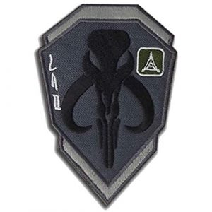 Great Supplier Airsoft Morale Patch 1 Mandalorian Mythosaur Skull Crest Shield Embroidered Patch Emblem Tactical Military Morale Funny Badages Appliques Patches with Fastener Hook and Loop Backing, 3.94 x 2.76 Inch