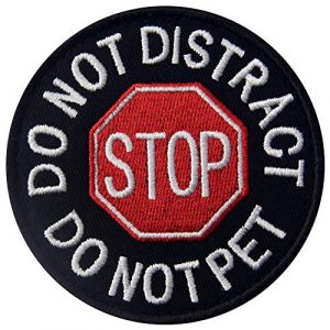Zhikang68 Airsoft Morale Patch 1 Service Dog Do Not Distract Do Not Pet Patch Morale Tactical Vests/Harnesses Emblem Embroidered Applique Fastener Hook & Loop Patches for Small or Large Working Dogs (Stop)